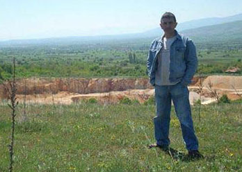 ПРОПУСТ У МАКЕДОНИЈИ: Како је матичар прекрстио Србију у Косово